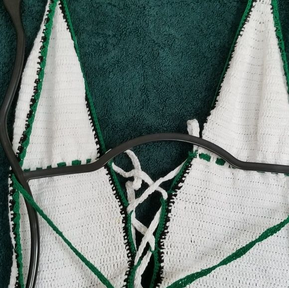 Swimsuit - Picture 3 of 4